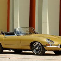 Jaguar E-Type Roadster