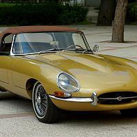 Jaguar E-Type Roadster