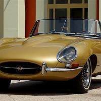 Jaguar E-Type Roadster